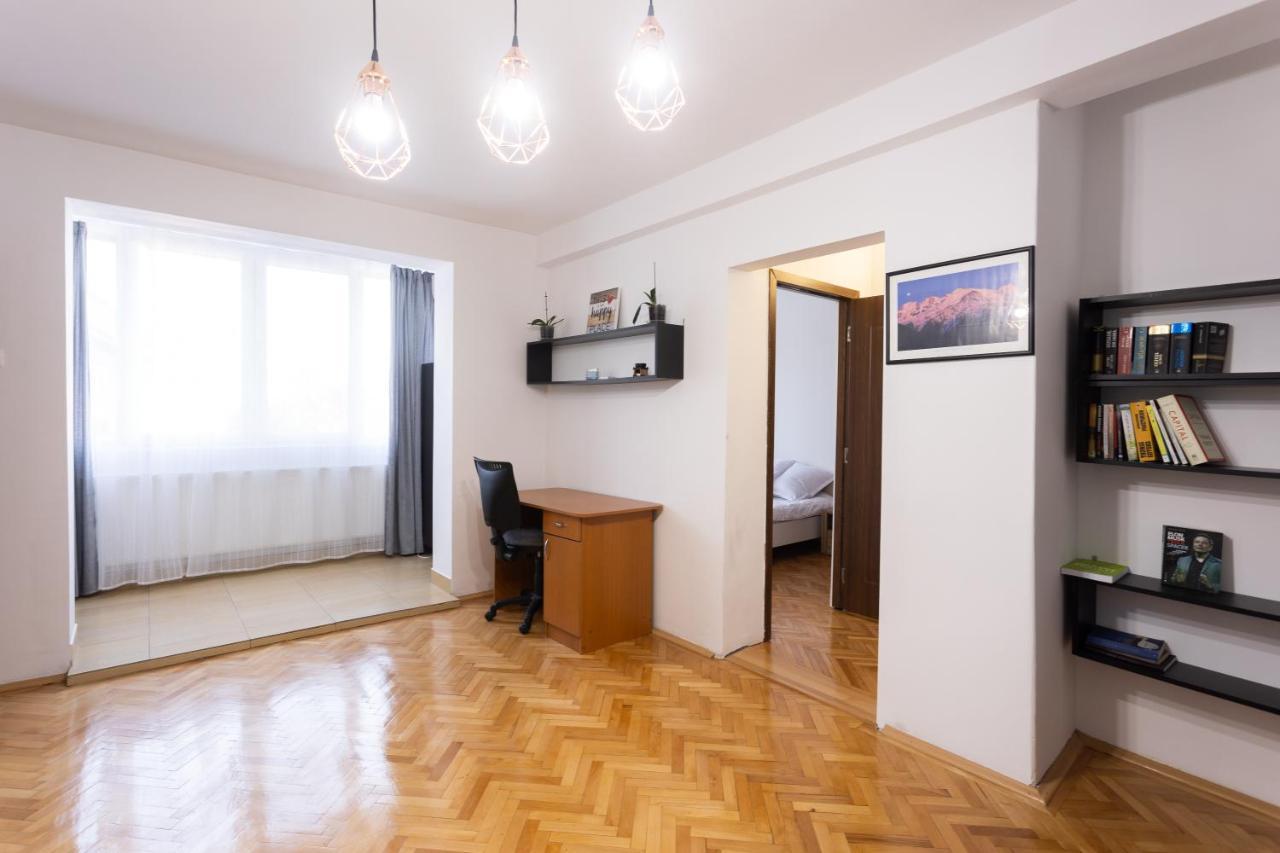 Central Apartment Тыргу-Муреш Экстерьер фото